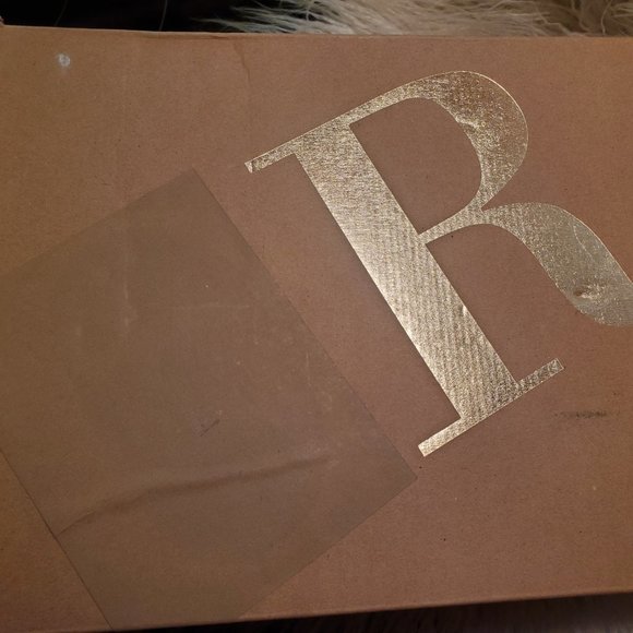 Suede ankle strap sandal - Picture 8 of 14